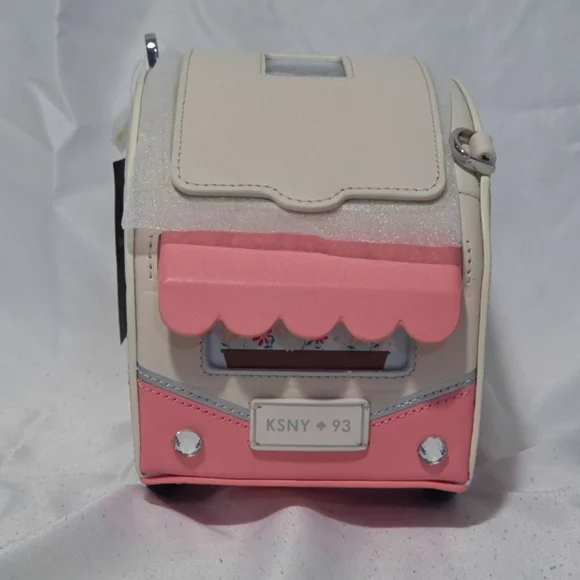 Kate Spade Day Tripper Pink and Cream Camper Crossbody Bag - Picture 4 of 12